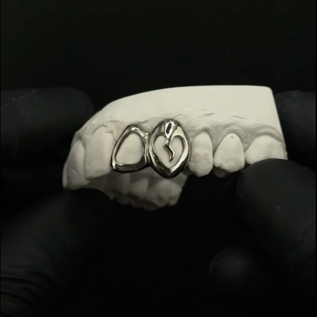 Broken Heart Window (price for 1)