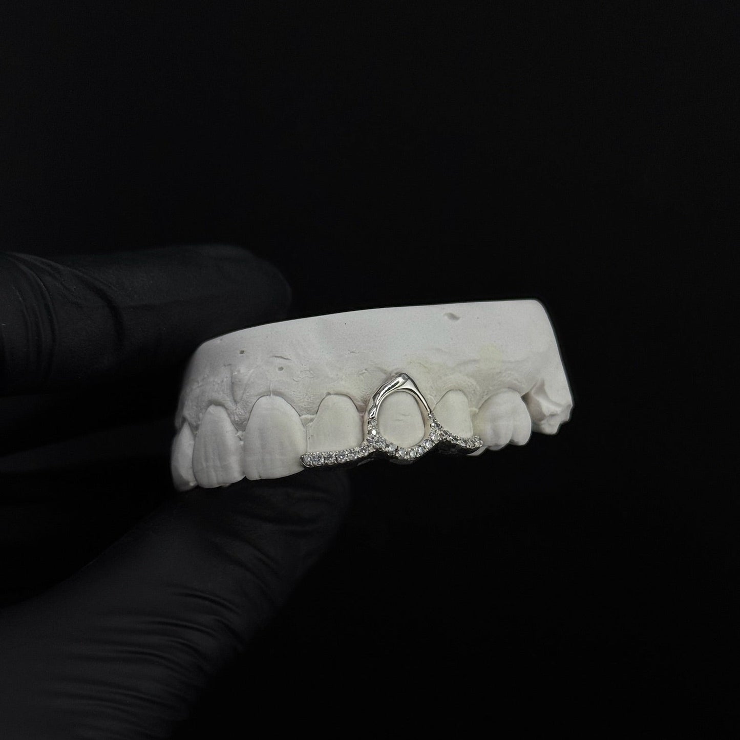 Diamind Window + 2 Bars